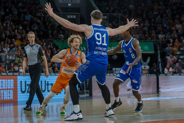 扮演团队润 扮演团队润